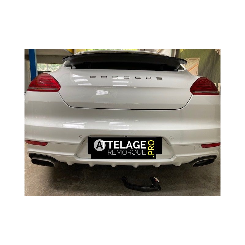 ATTELAGE PORSCHE PANAMERA DEMONTABLE SANS OUTILS BOSAL