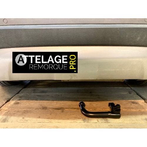 ATTELAGE ALFA ROMEO STELVIO DEMONTABLE SANS OUTILS BRINK THULE