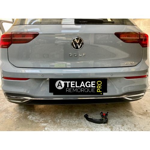 ATTELAGE VOLKSWAGEN GOLF 8 DEMONTABLE SANS OUTILS SIARR