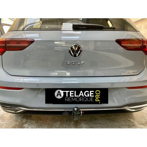 ATTELAGE VOLKSWAGEN GOLF 8 DEMONTABLE SANS OUTILS SIARR